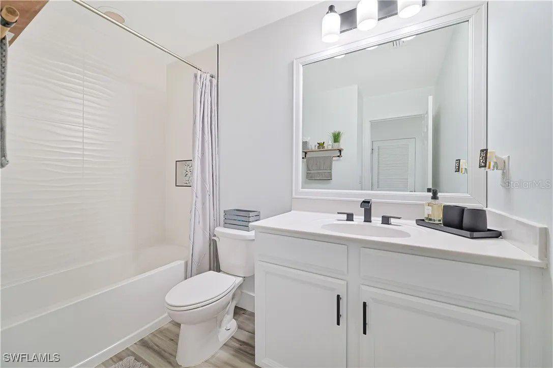 Image 34 of 41 For 3804 Tilbor Circle