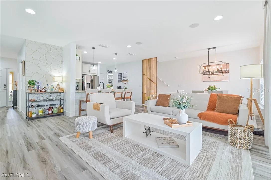 Image 7 of 41 For 3804 Tilbor Circle