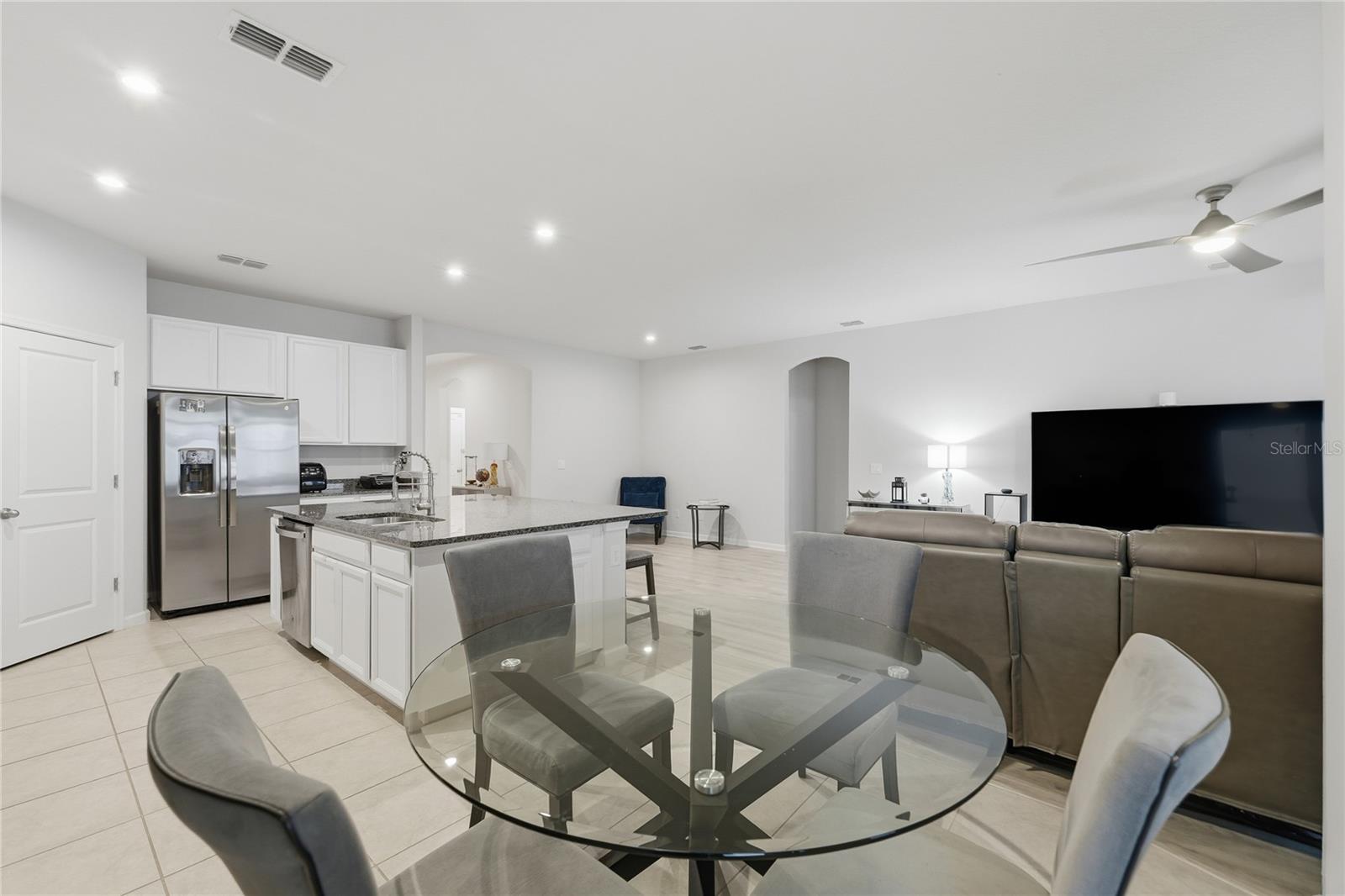 Image 27 of 51 For 3242 Hill Point Street