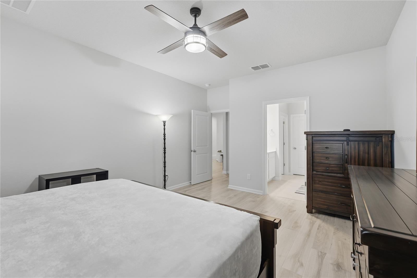 Image 29 of 51 For 3242 Hill Point Street