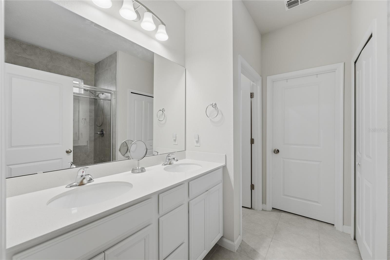 Image 30 of 51 For 3242 Hill Point Street