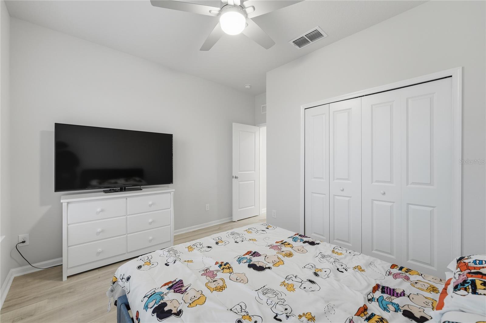 Image 7 of 51 For 3242 Hill Point Street