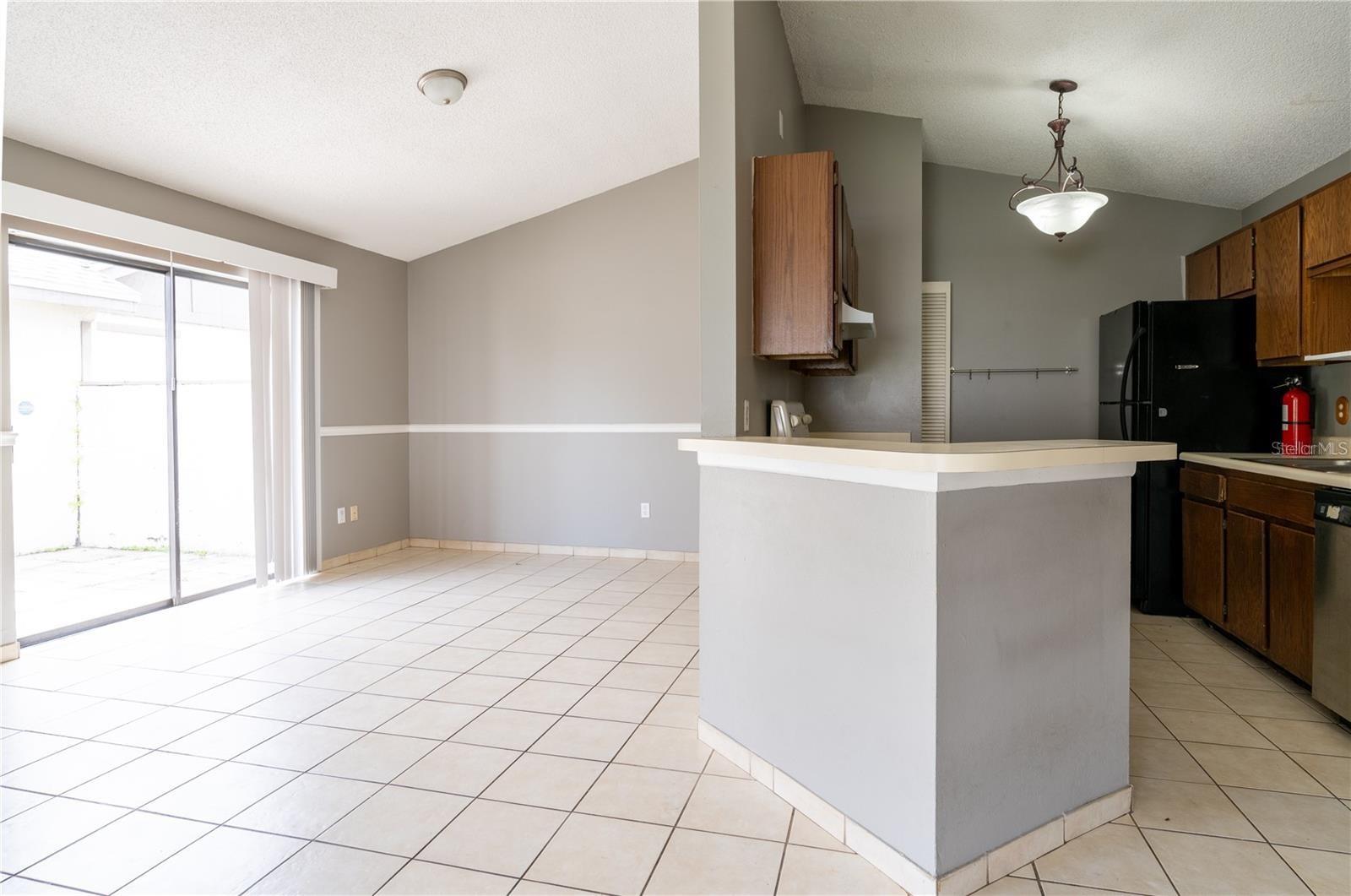 Image 7 of 17 For 1220 Easton Street