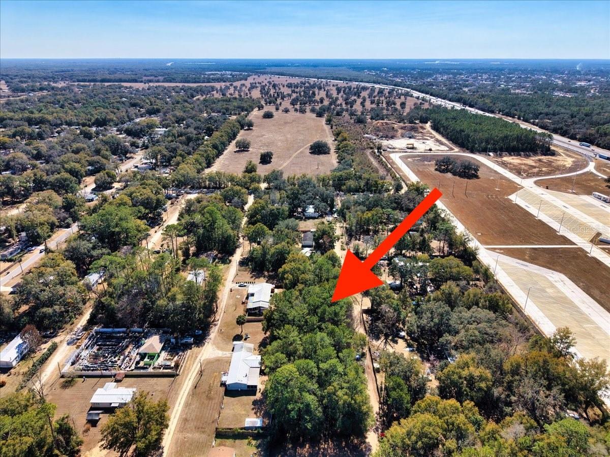 Image 3 of 28 For 35th Avenue