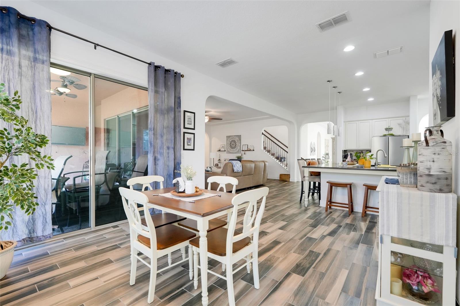 Image 15 of 47 For 4080 Longbow Drive