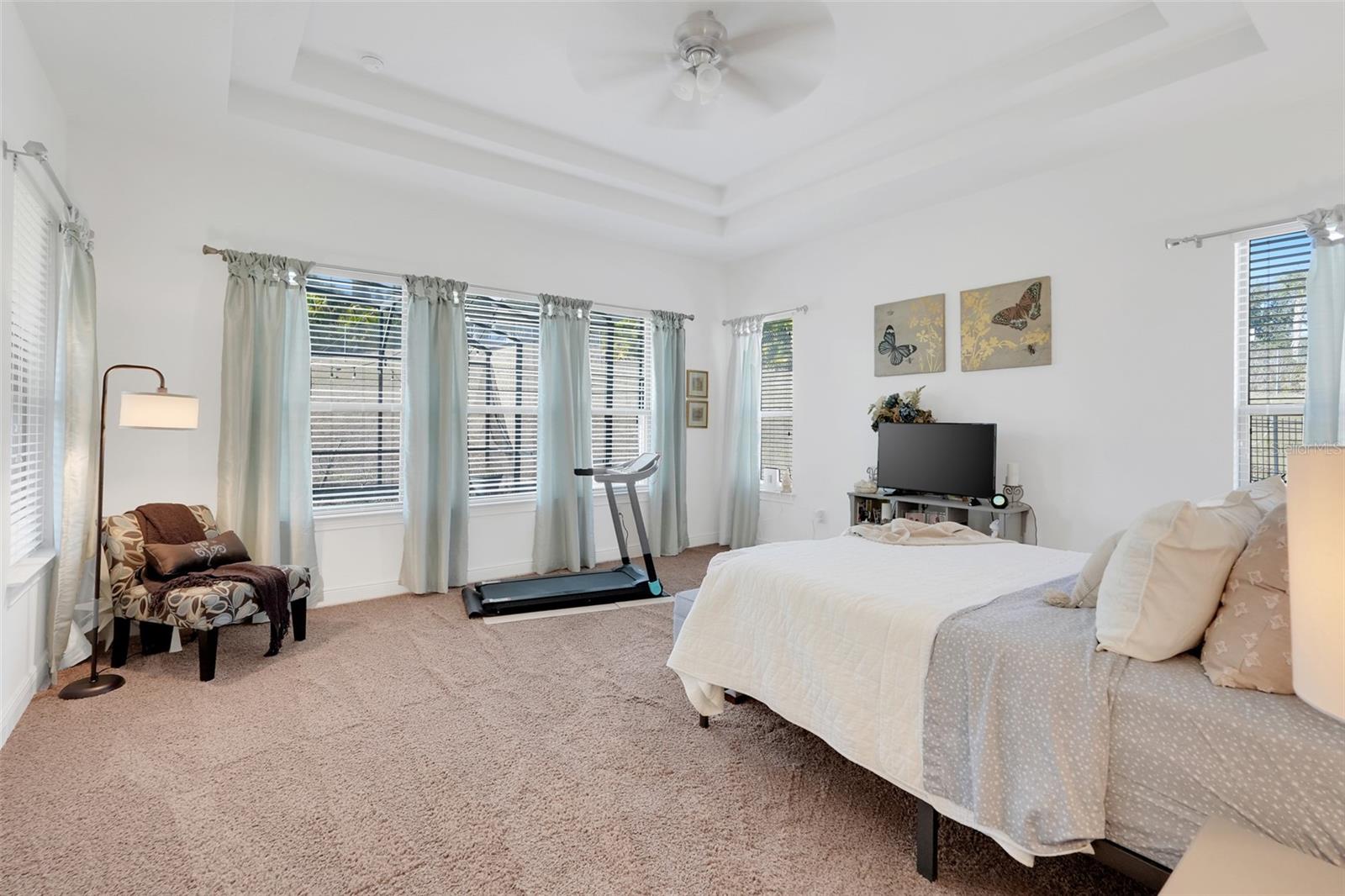 Image 19 of 47 For 4080 Longbow Drive