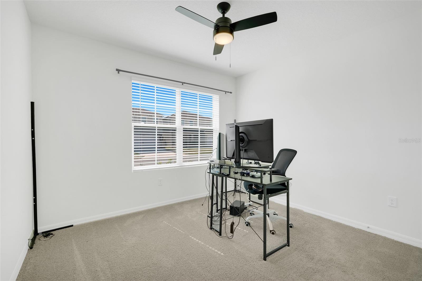 Image 17 of 32 For 11400 Amber Ridge Drive