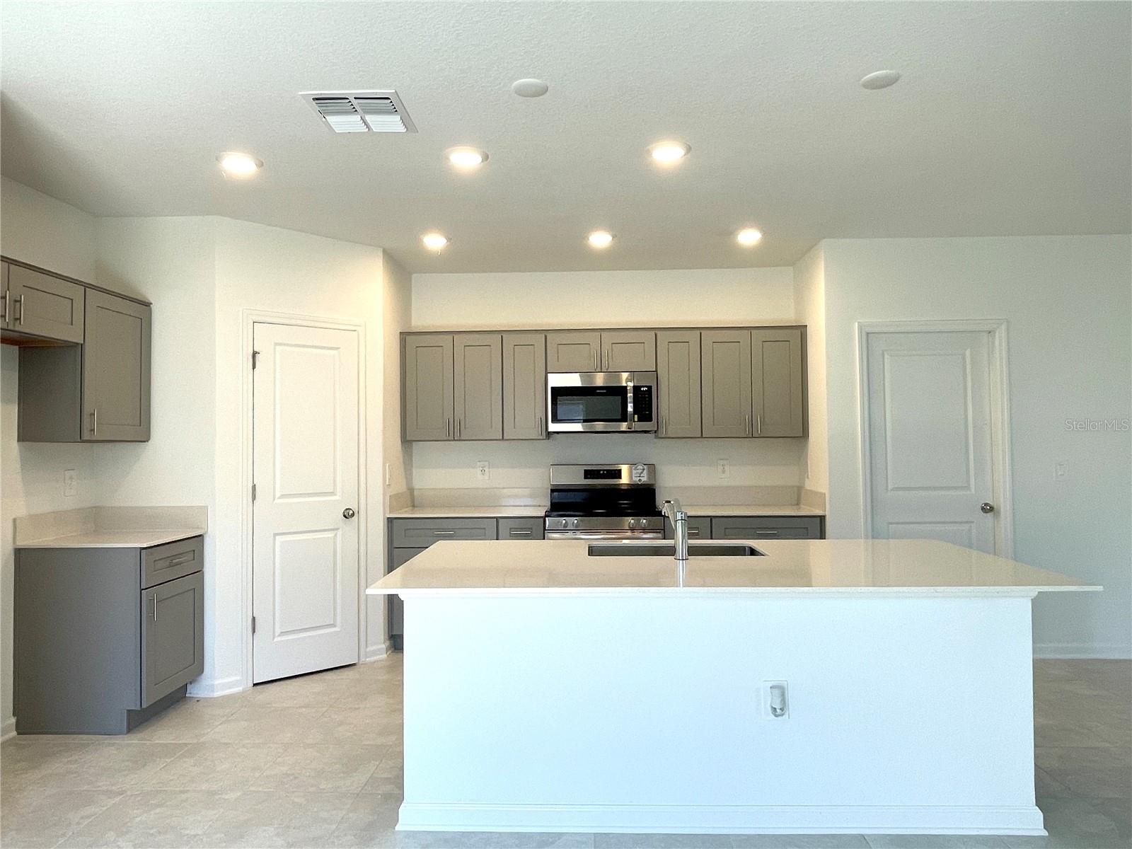 Image 7 of 24 For 1784 Foreman Road