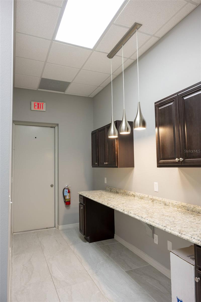 Image 9 of 12 For 1445 Mitchell Hammock Road 1