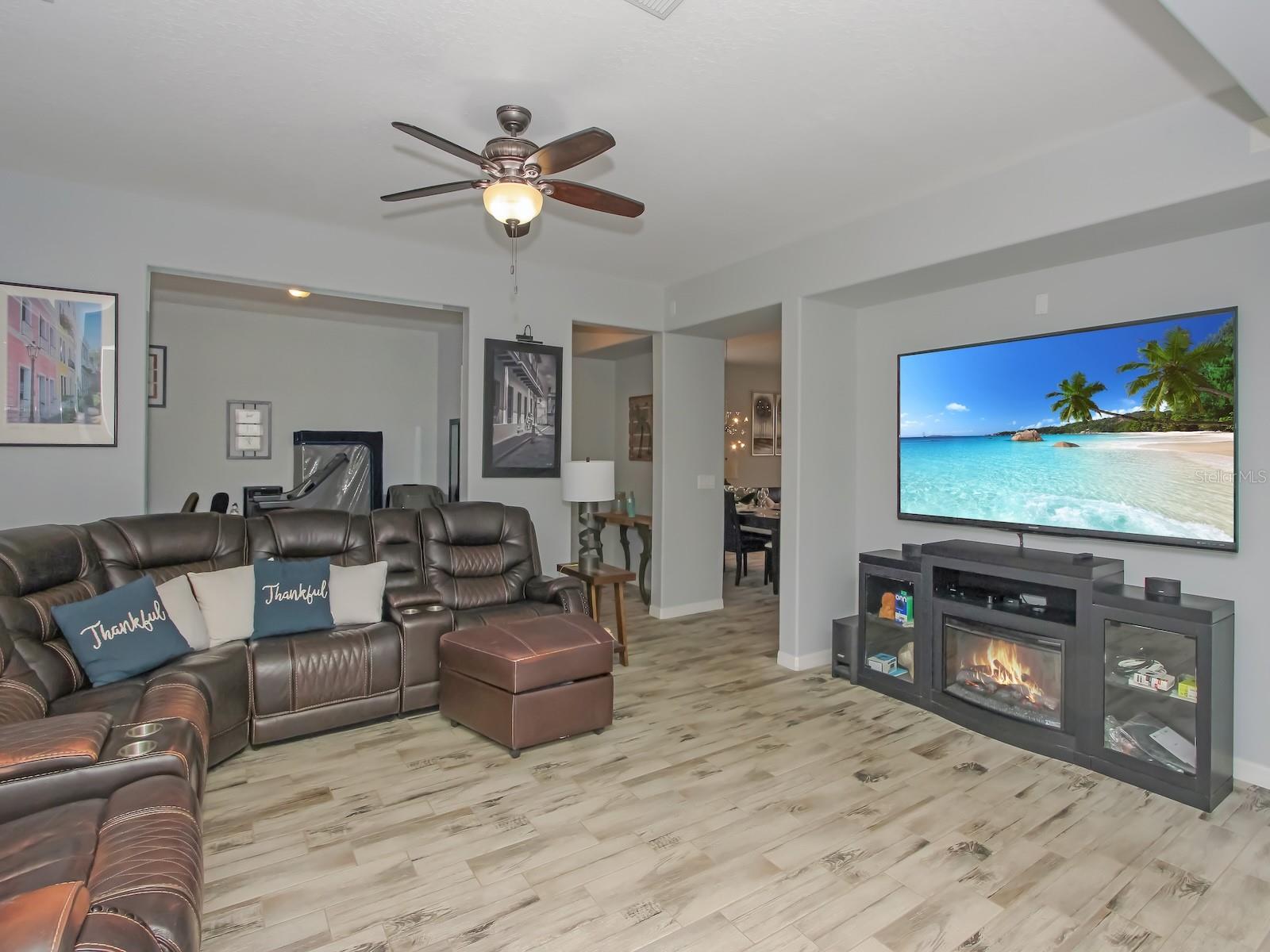 Image 16 of 48 For 15214 Galbi Drive