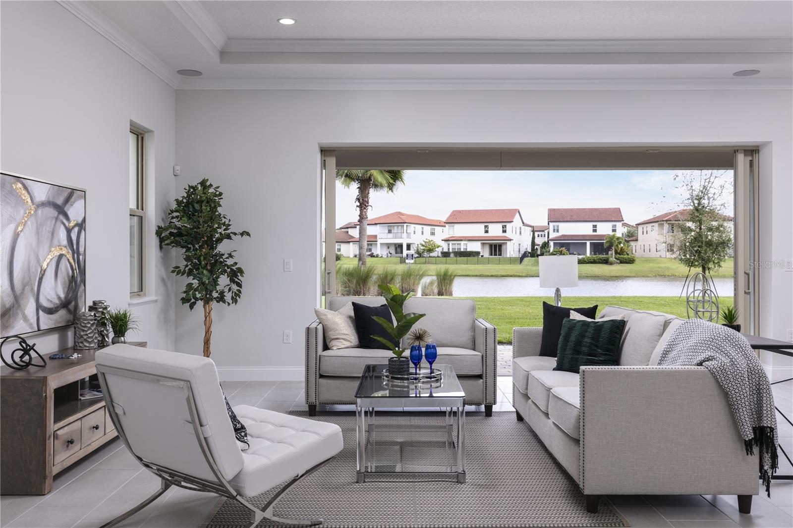 Image 11 of 27 For 10475 Royal Cypress Way