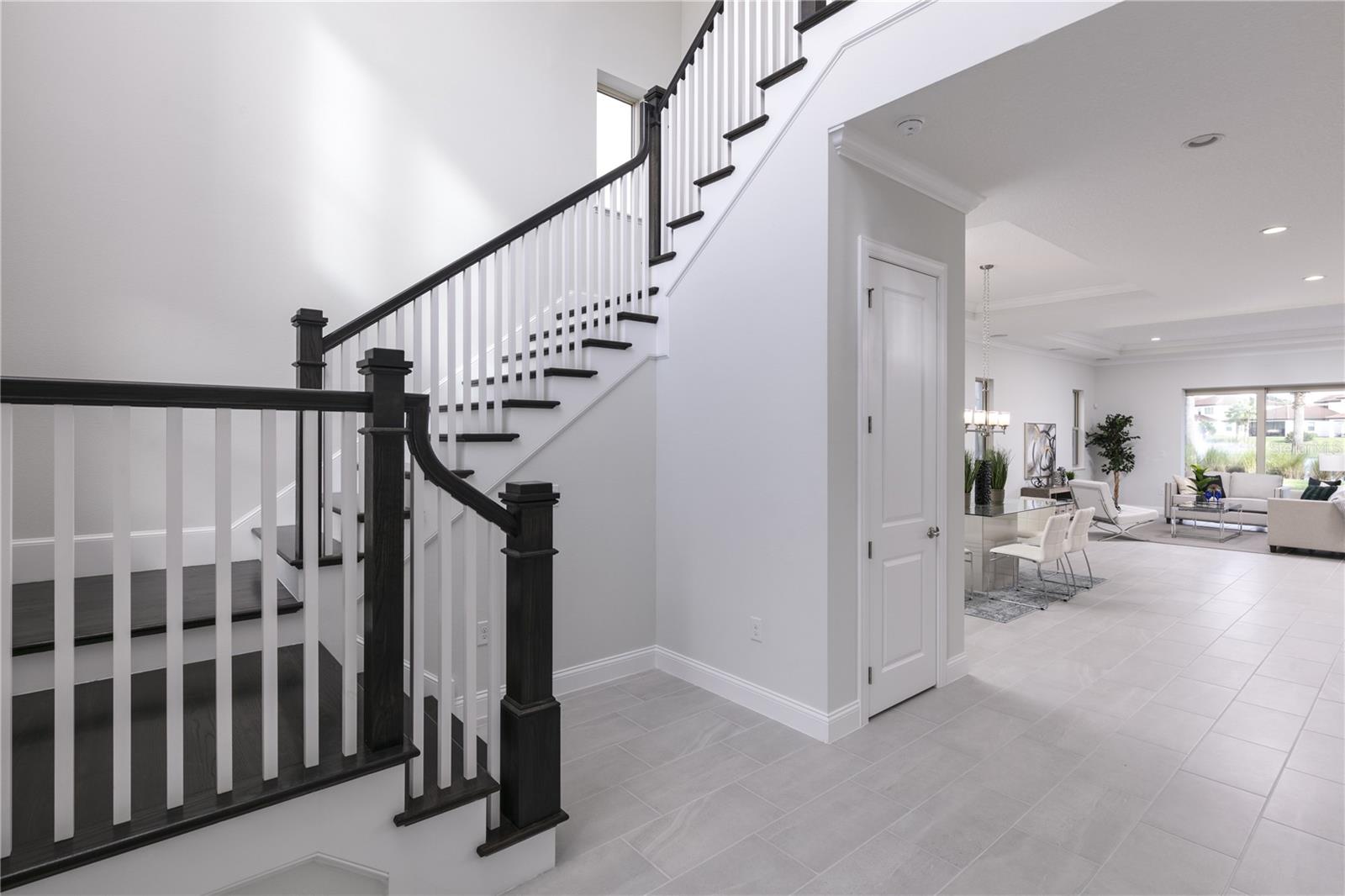 Image 14 of 27 For 10475 Royal Cypress Way