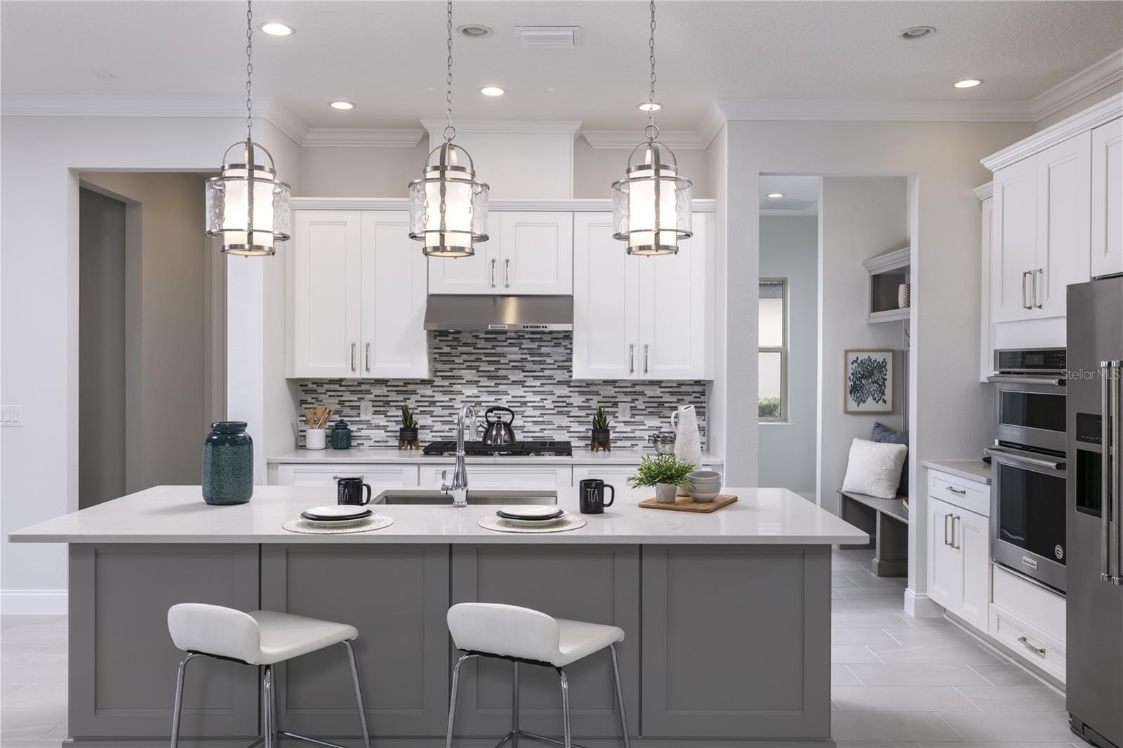 Image 5 of 27 For 10475 Royal Cypress Way