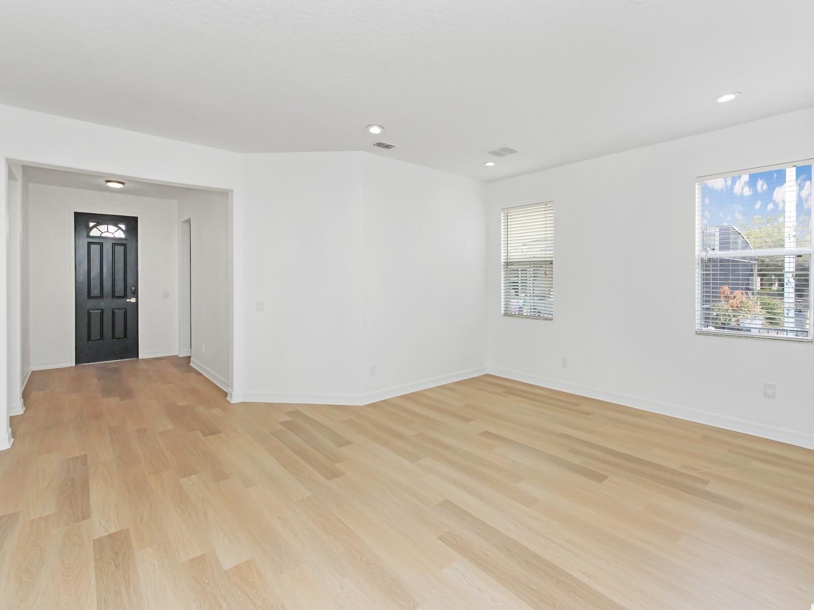 Image 18 of 60 For 13313 Halkyn Point