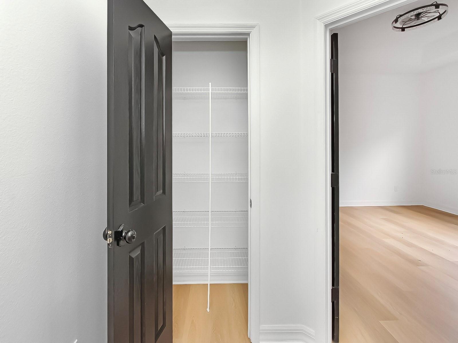 Image 34 of 60 For 13313 Halkyn Point