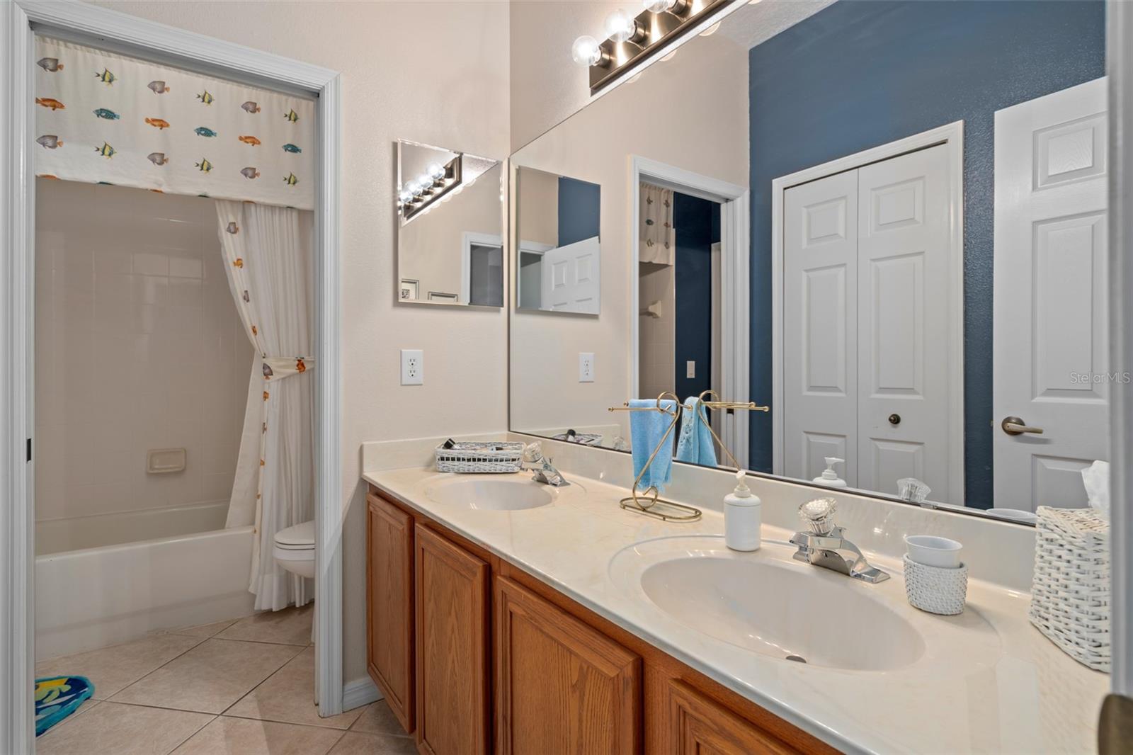 Image 26 of 46 For 595 Sand Wedge Loop