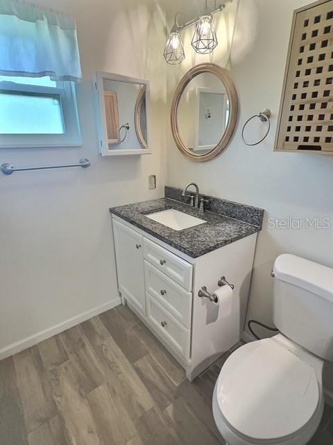 Image 5 of 17 For 520 Jupiter Boulevard Nw