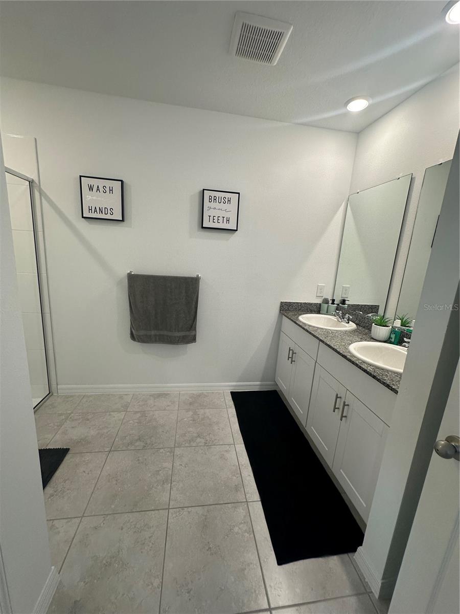 Image 19 of 23 For 3777 Giorgio Drive