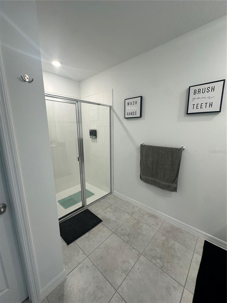 Image 20 of 23 For 3777 Giorgio Drive