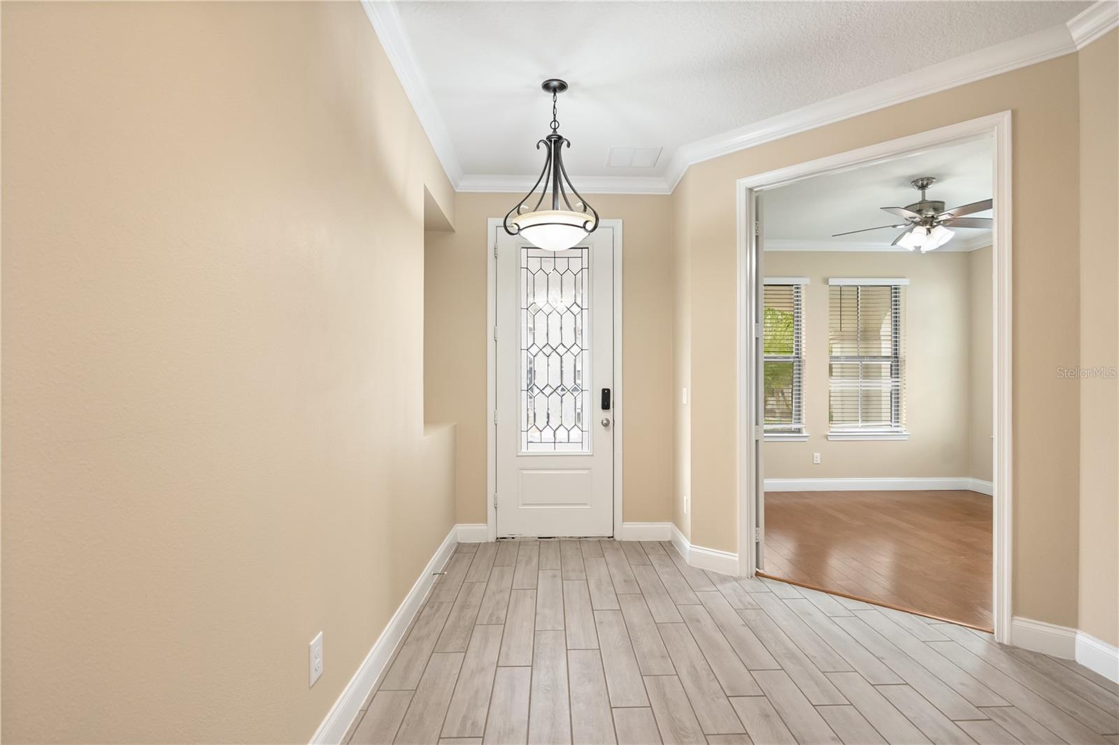 Image 4 of 63 For 8348 Vivaro Isle Way