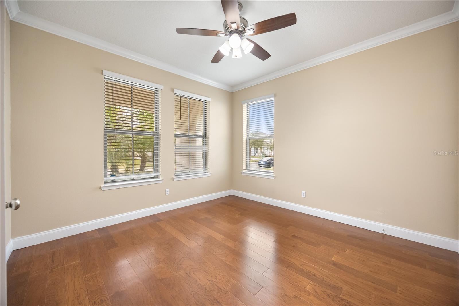 Image 47 of 63 For 8348 Vivaro Isle Way