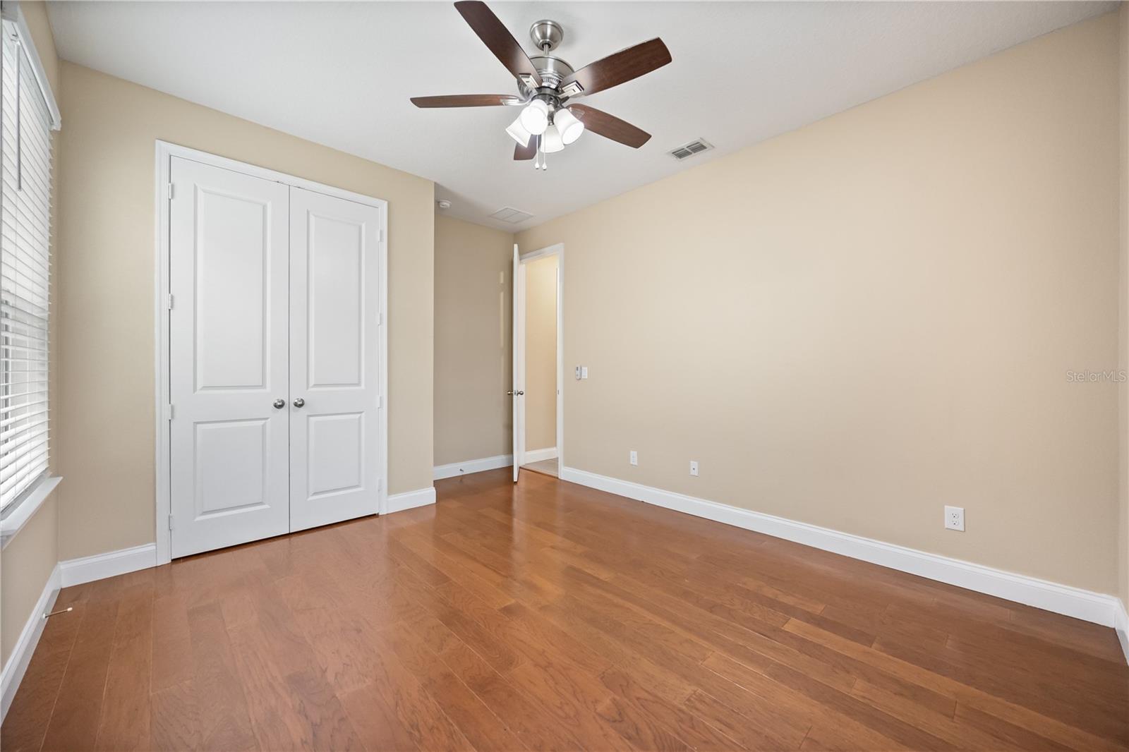 Image 55 of 63 For 8348 Vivaro Isle Way