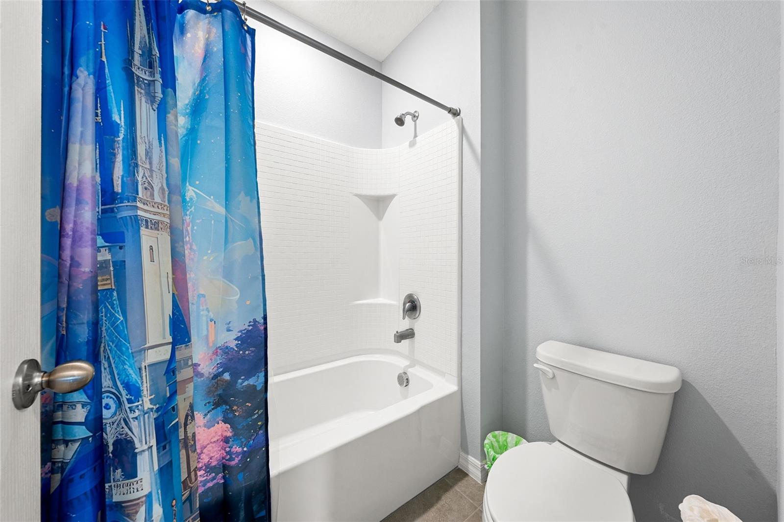 Image 54 of 76 For 7552 Oakmoss Loop