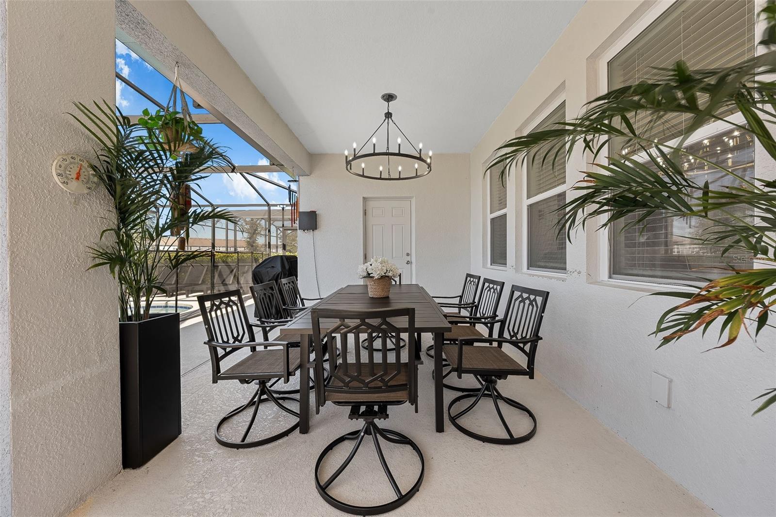 Image 58 of 76 For 7552 Oakmoss Loop