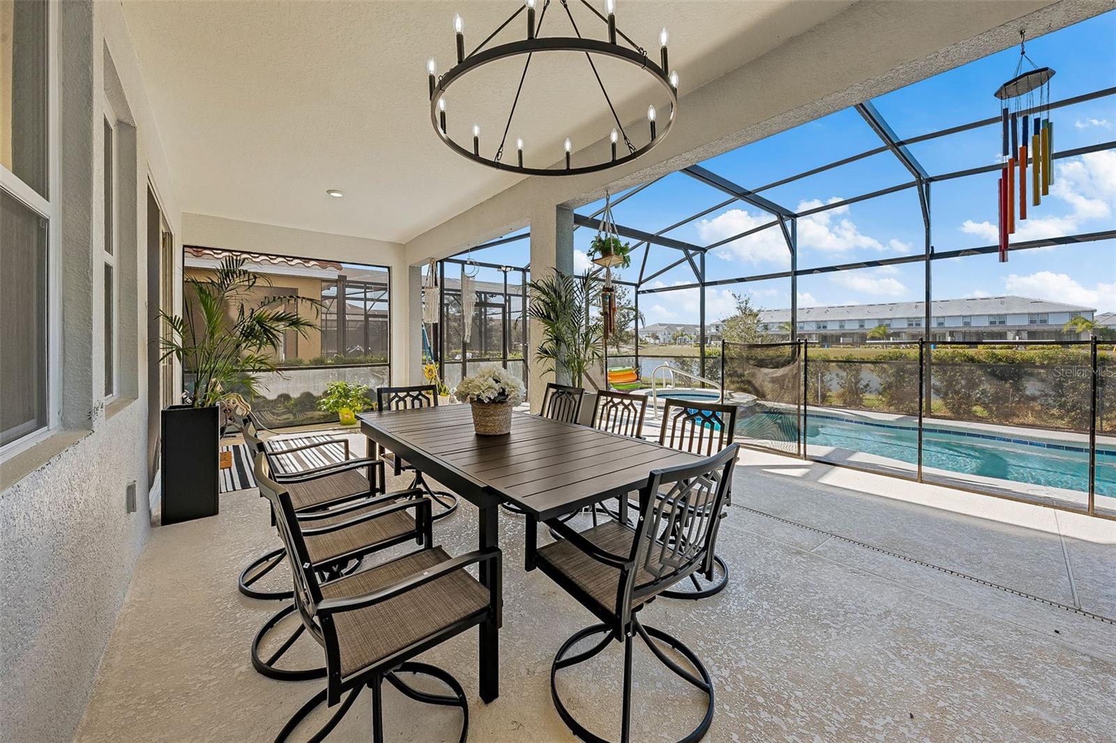 Image 61 of 76 For 7552 Oakmoss Loop