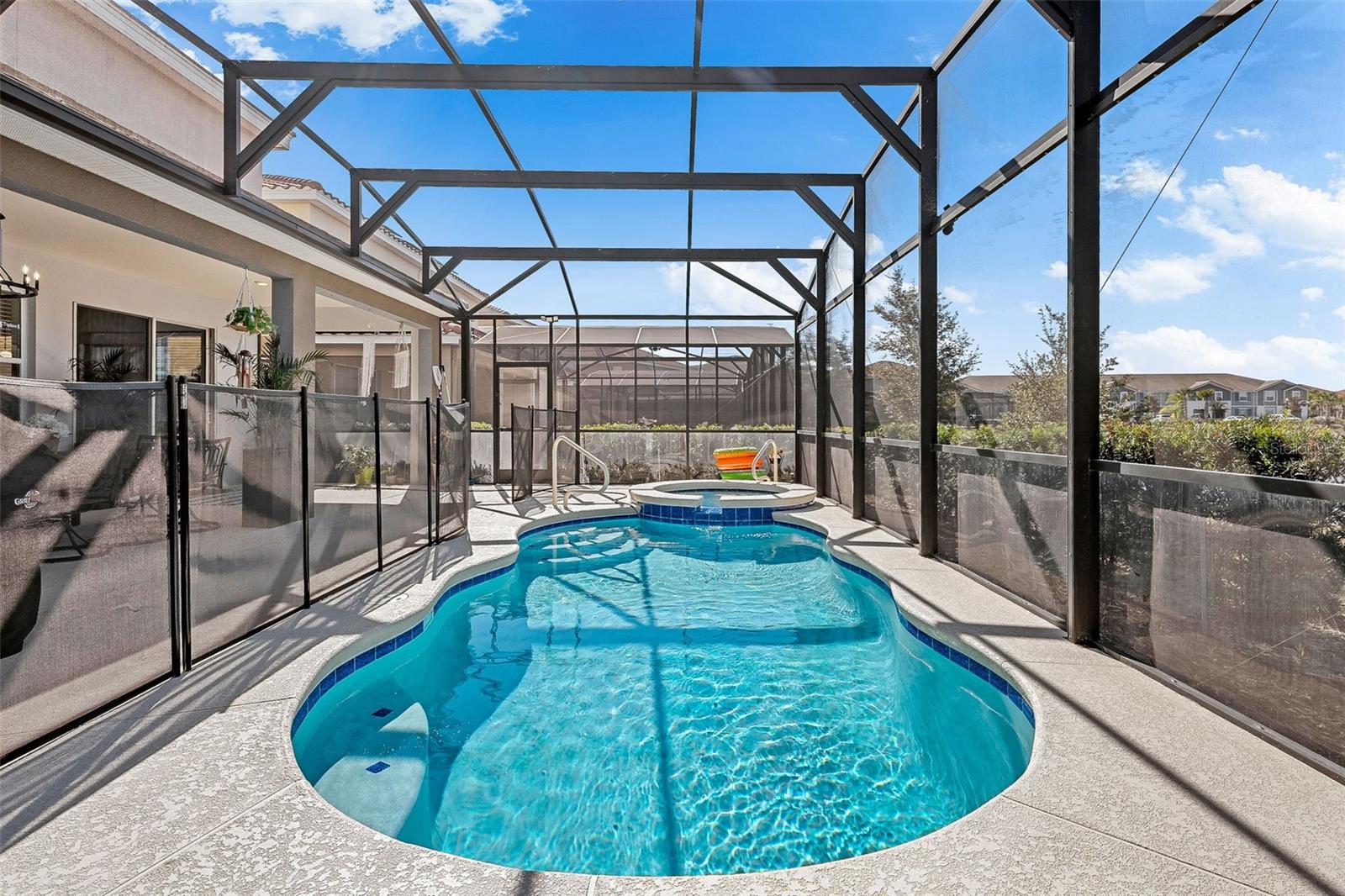 Image 65 of 76 For 7552 Oakmoss Loop