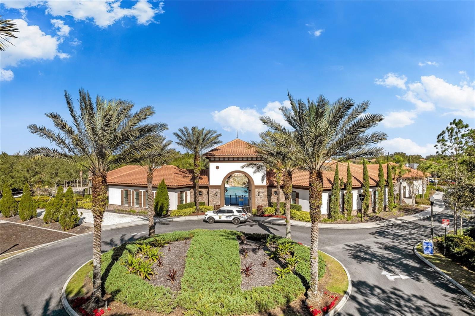 Image 72 of 76 For 7552 Oakmoss Loop