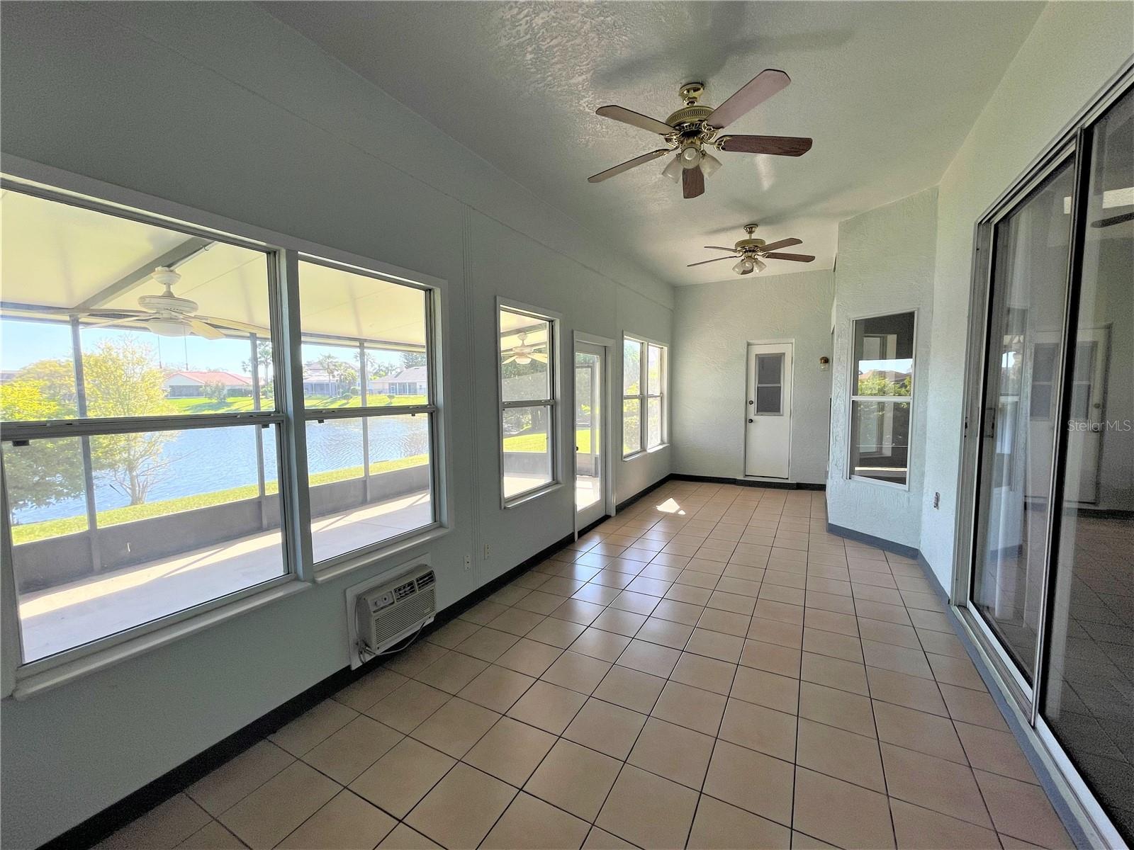 Image 21 of 23 For 3913 Kiawa Drive