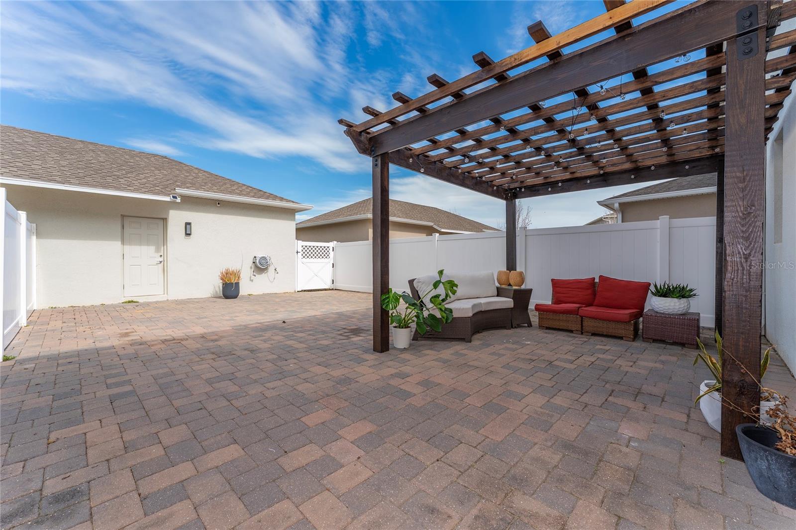 Image 11 of 38 For 14095 Title Way