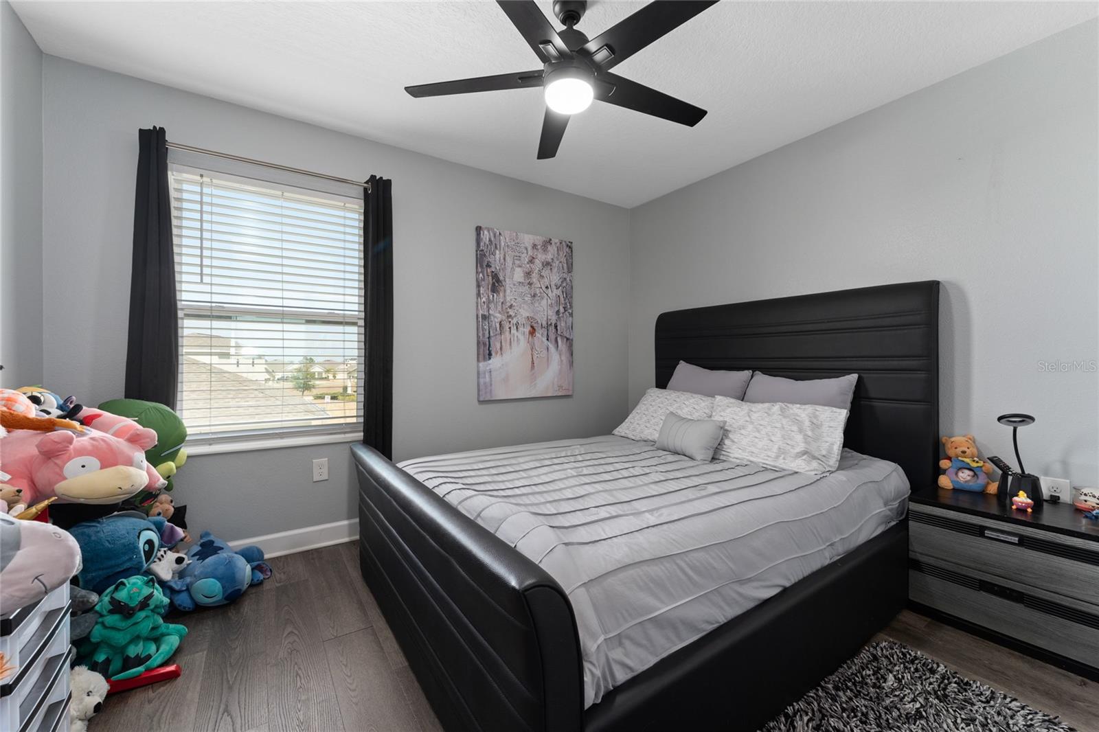 Image 14 of 38 For 14095 Title Way