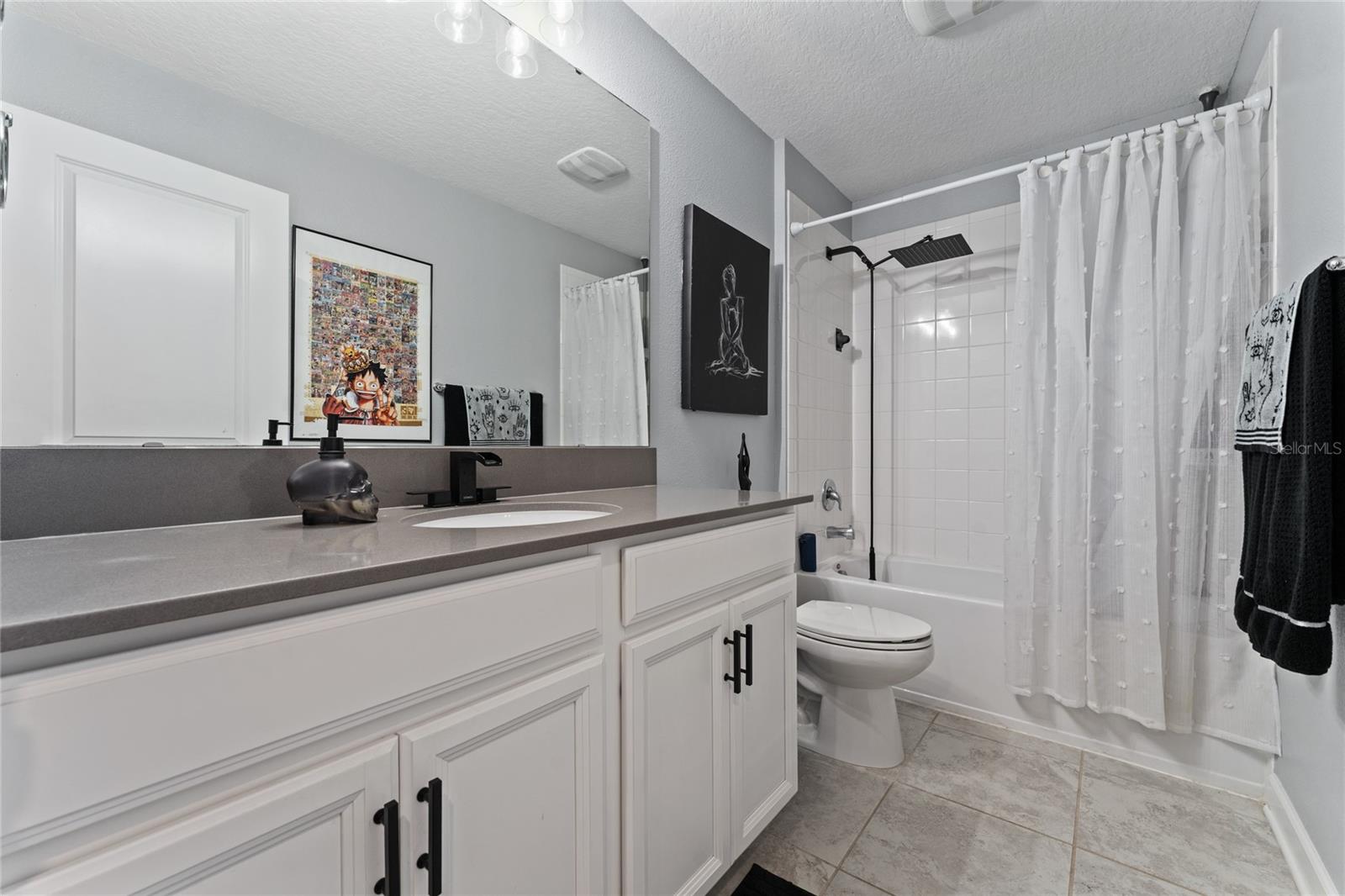 Image 17 of 38 For 14095 Title Way