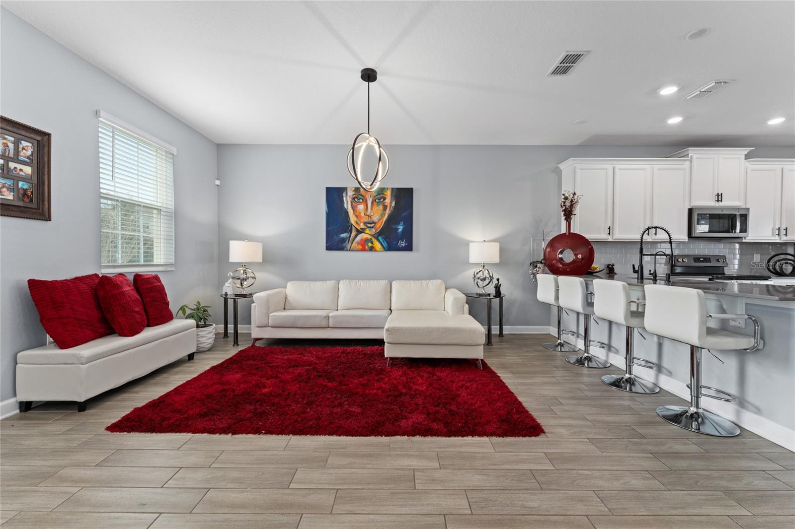 Image 2 of 38 For 14095 Title Way