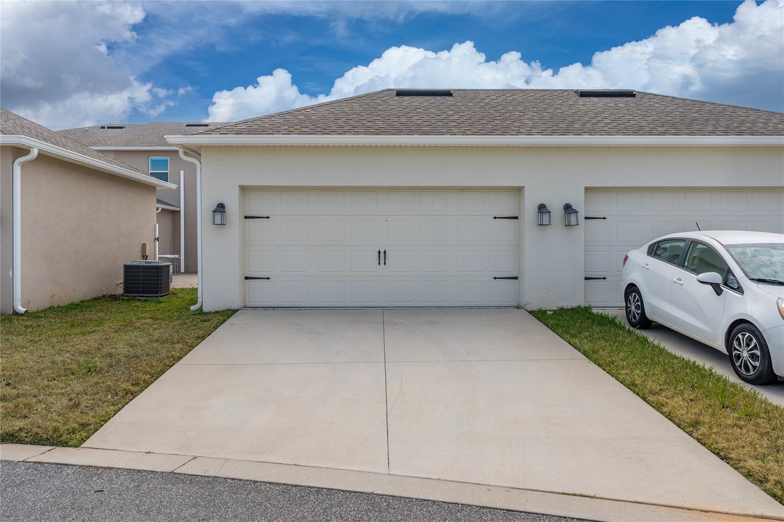 Image 22 of 38 For 14095 Title Way