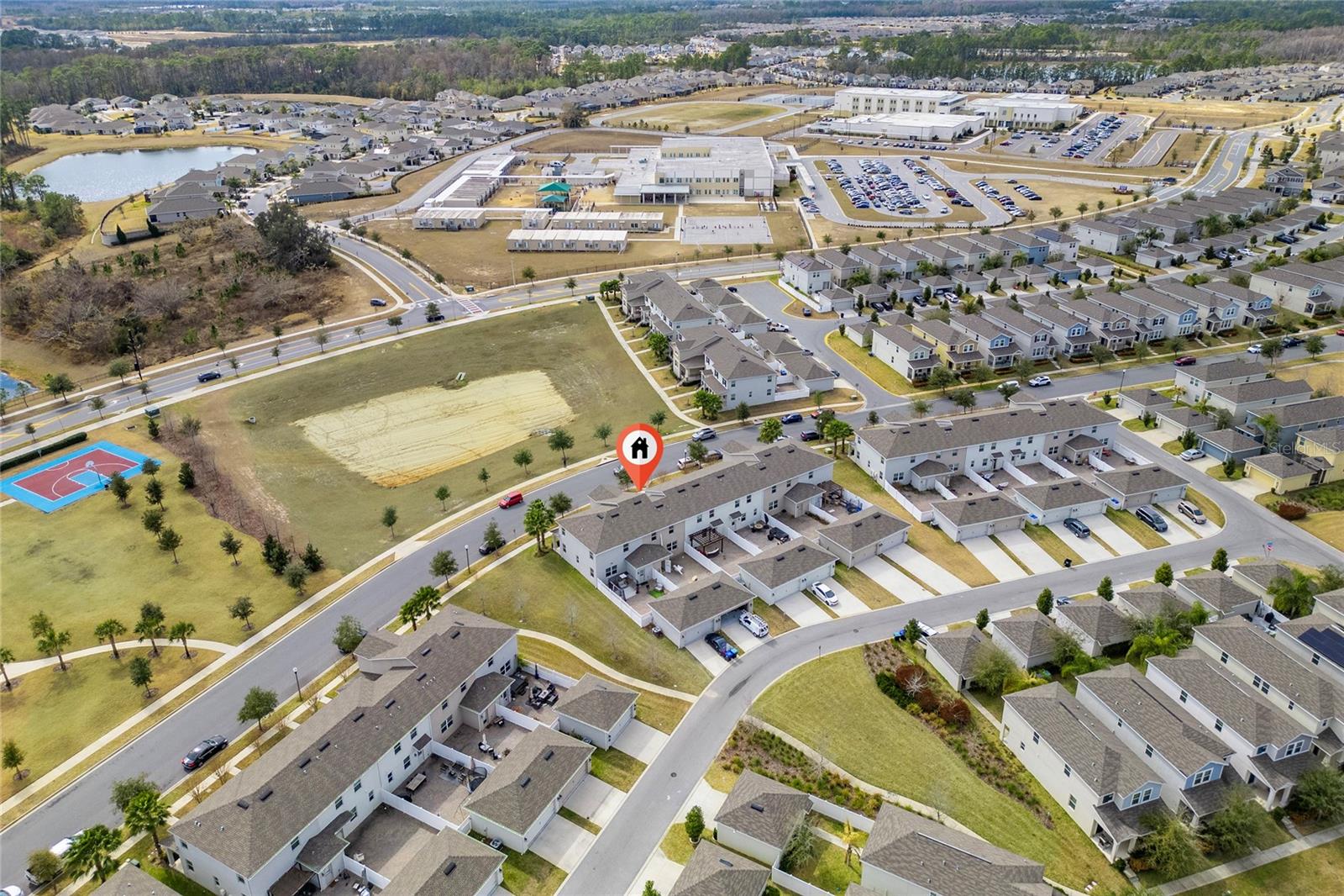 Image 34 of 38 For 14095 Title Way