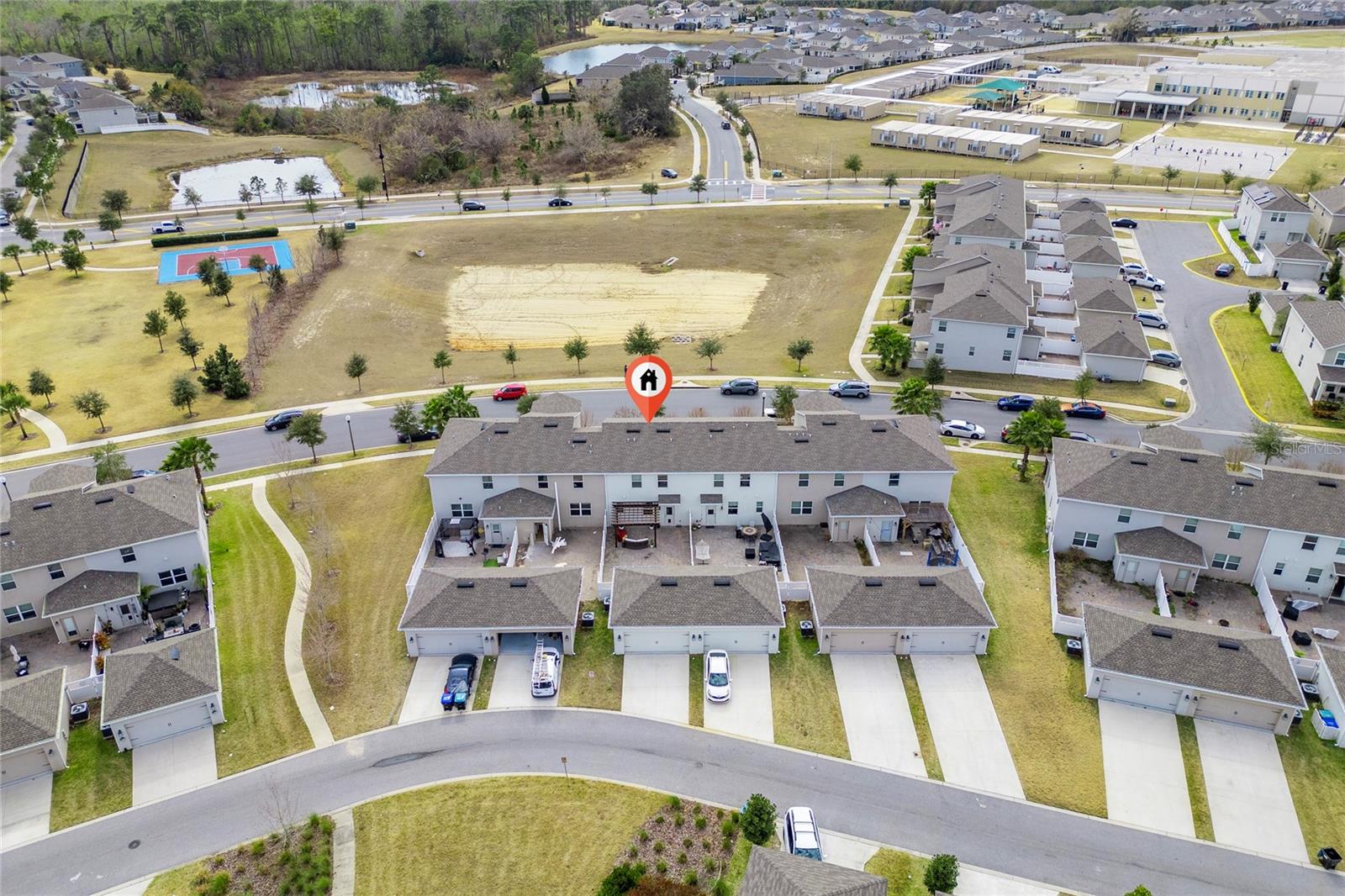 Image 35 of 38 For 14095 Title Way