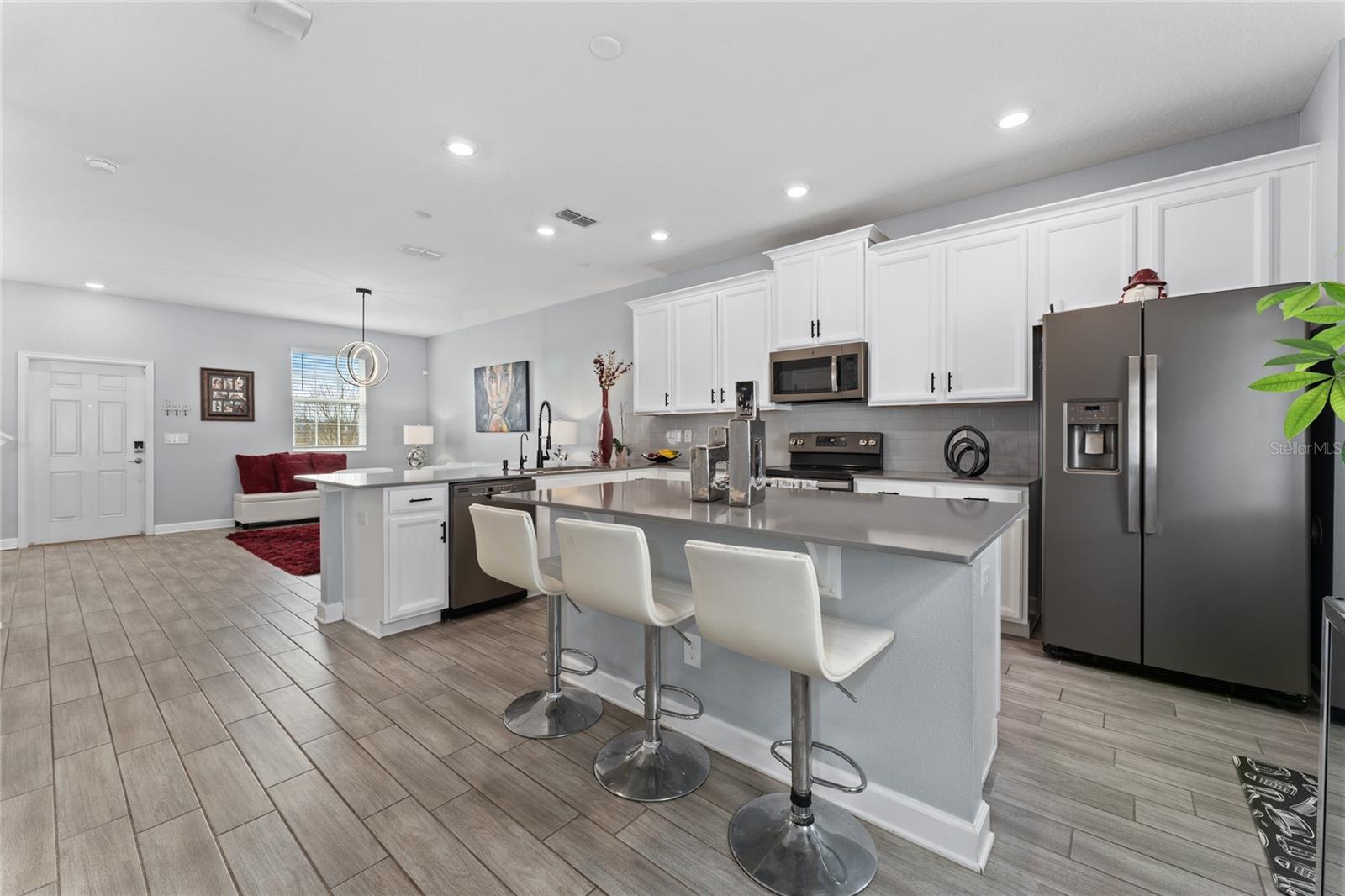 Image 6 of 38 For 14095 Title Way