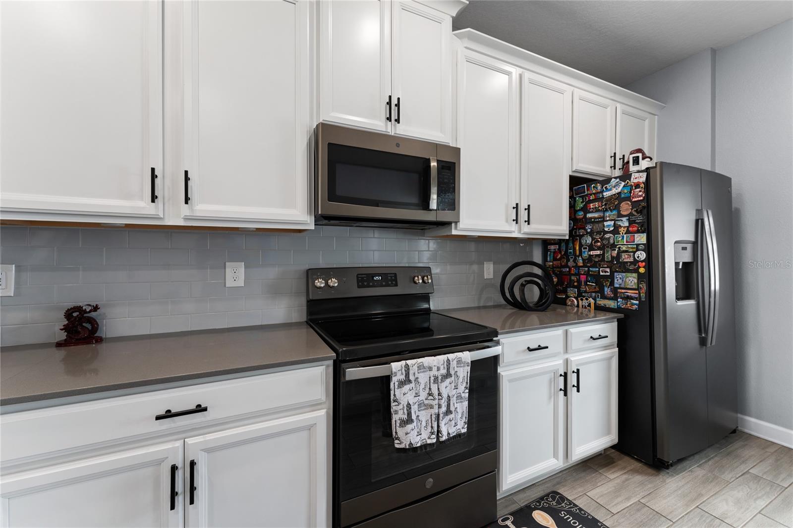 Image 7 of 38 For 14095 Title Way