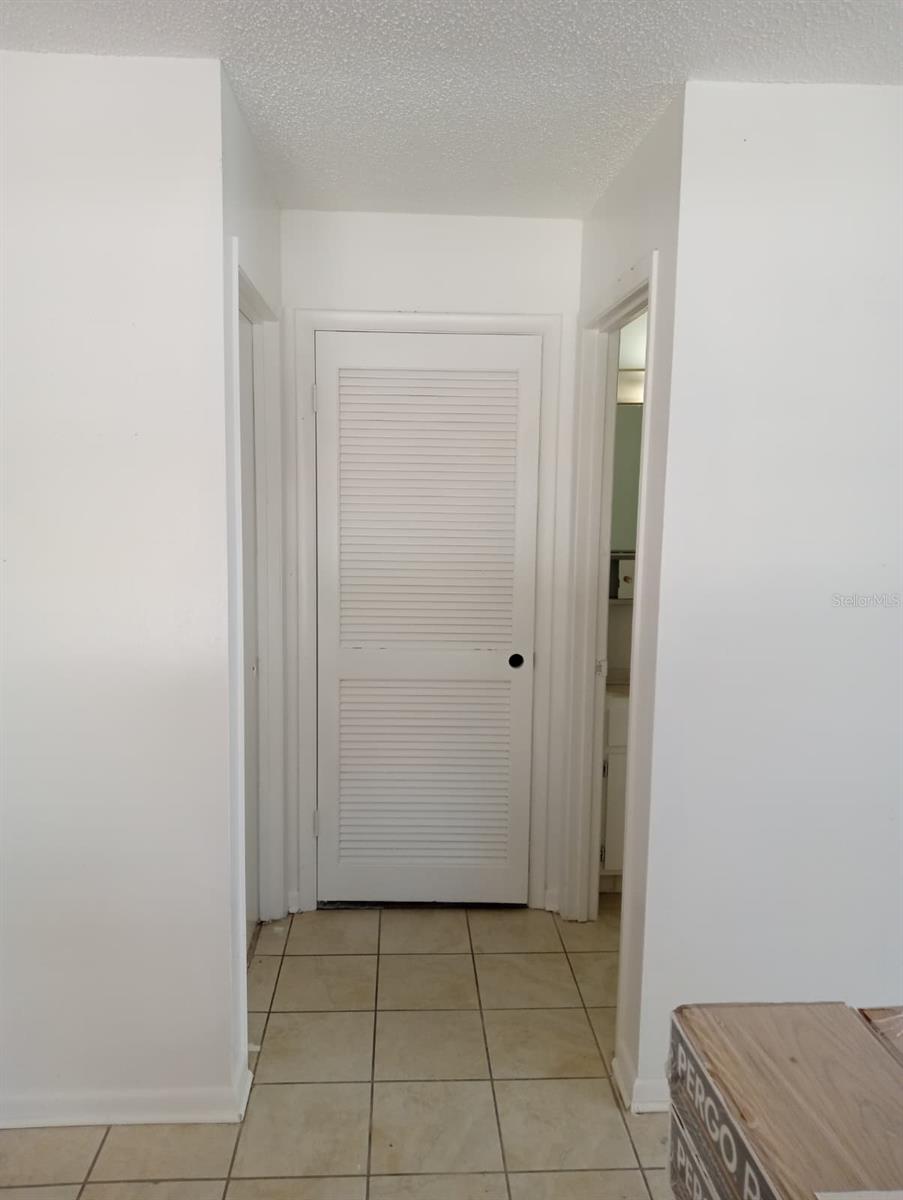 Image 15 of 16 For 1550 11th St Ne C5