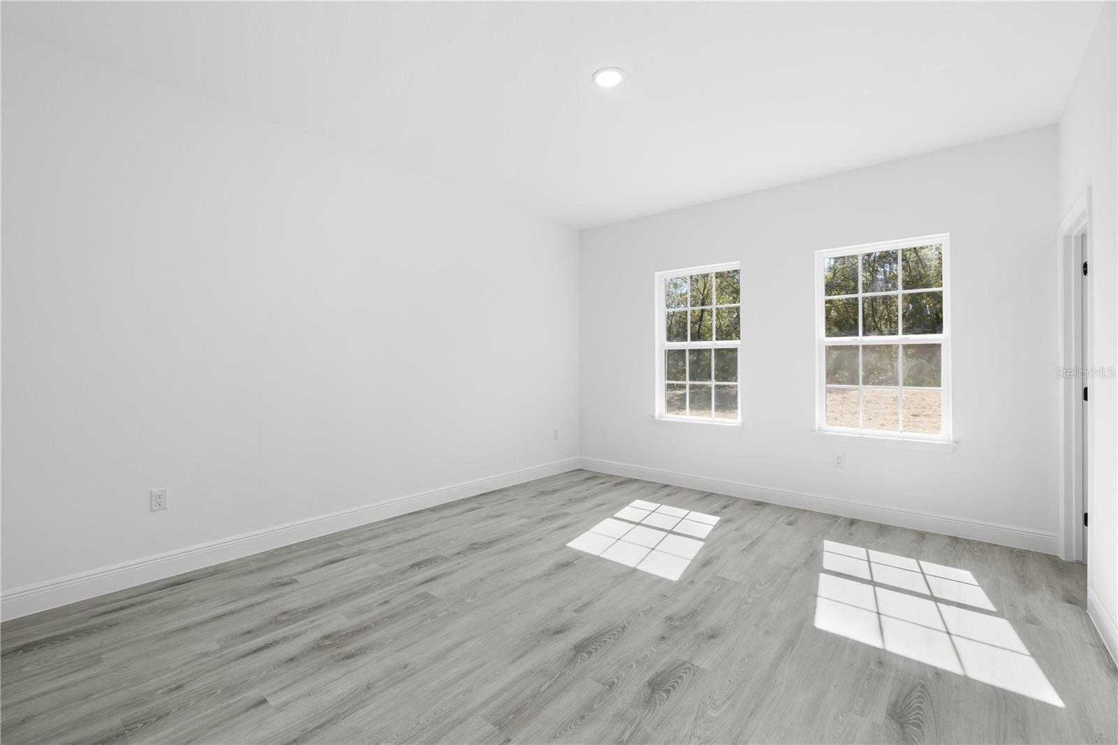 Image 21 of 31 For 3148 Edison Place