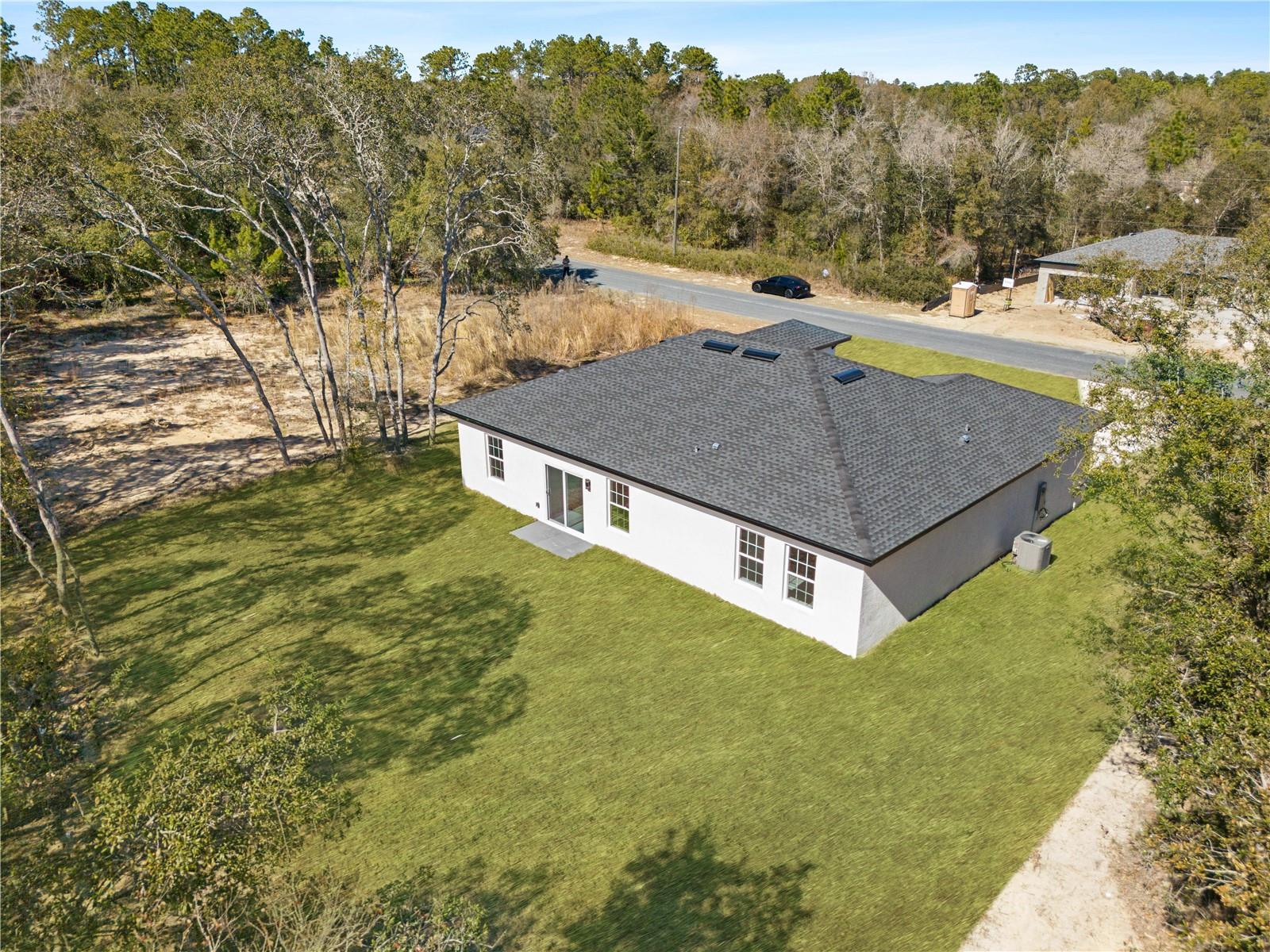 Image 8 of 31 For 3148 Edison Place