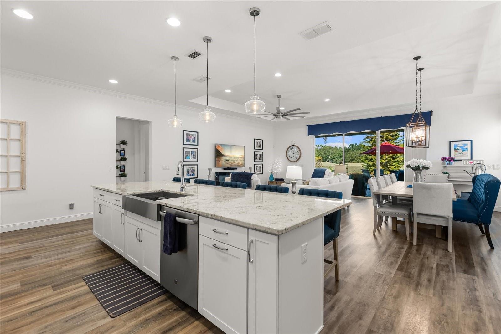 Image 11 of 55 For 7977 Hanson Bay Place