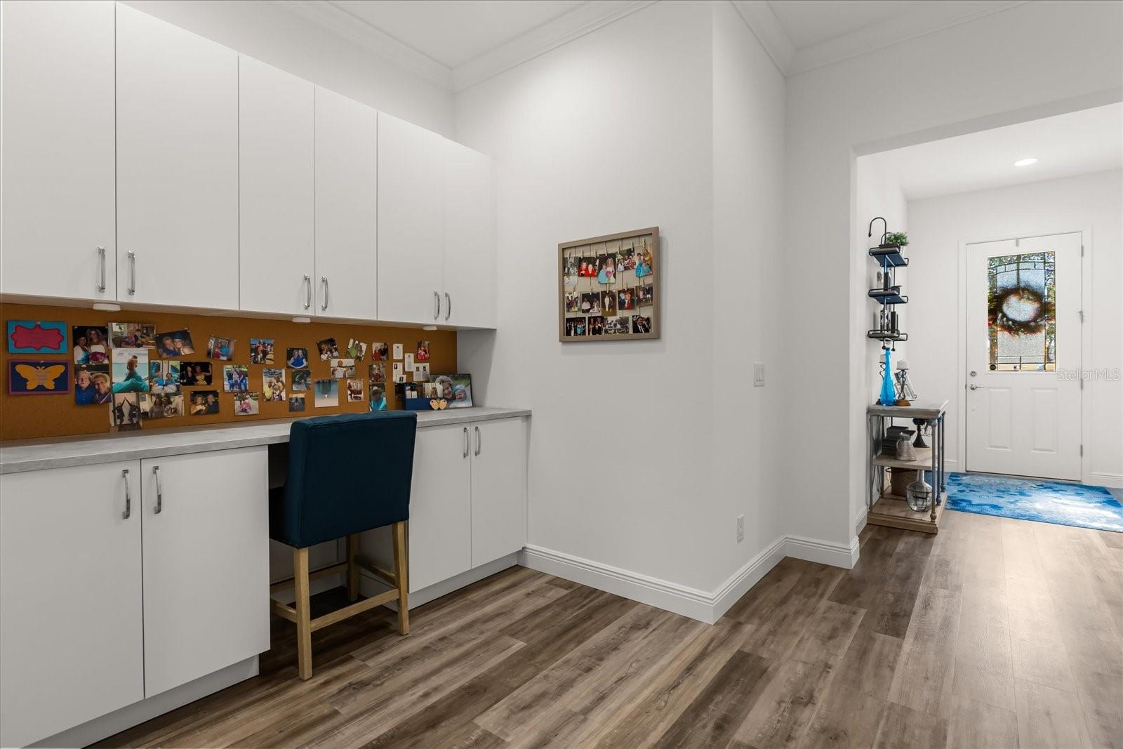 Image 17 of 55 For 7977 Hanson Bay Place