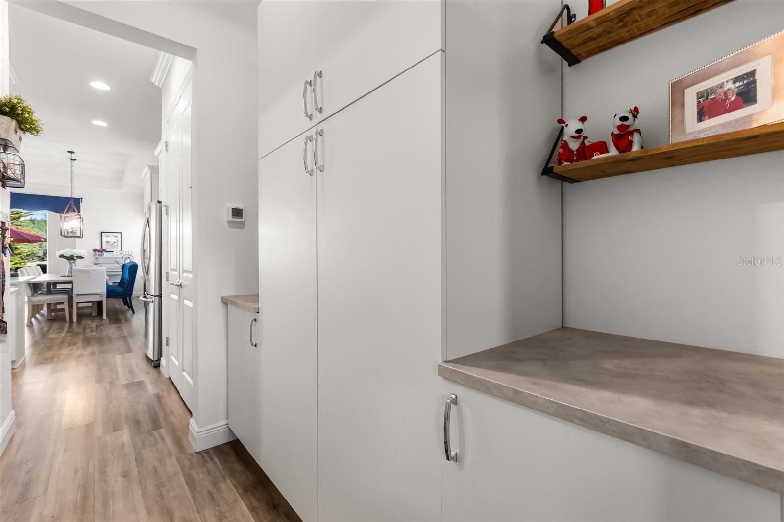 Image 32 of 55 For 7977 Hanson Bay Place