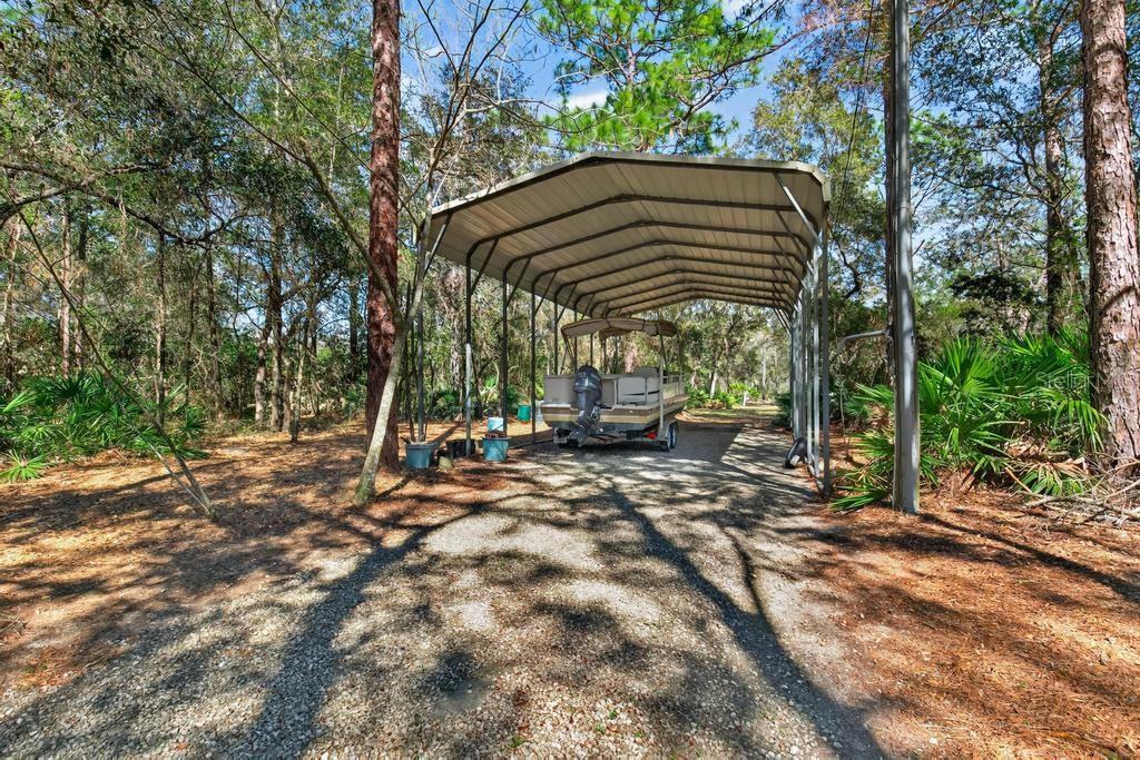 Image 33 of 70 For 8321 Hardwood Landing Road