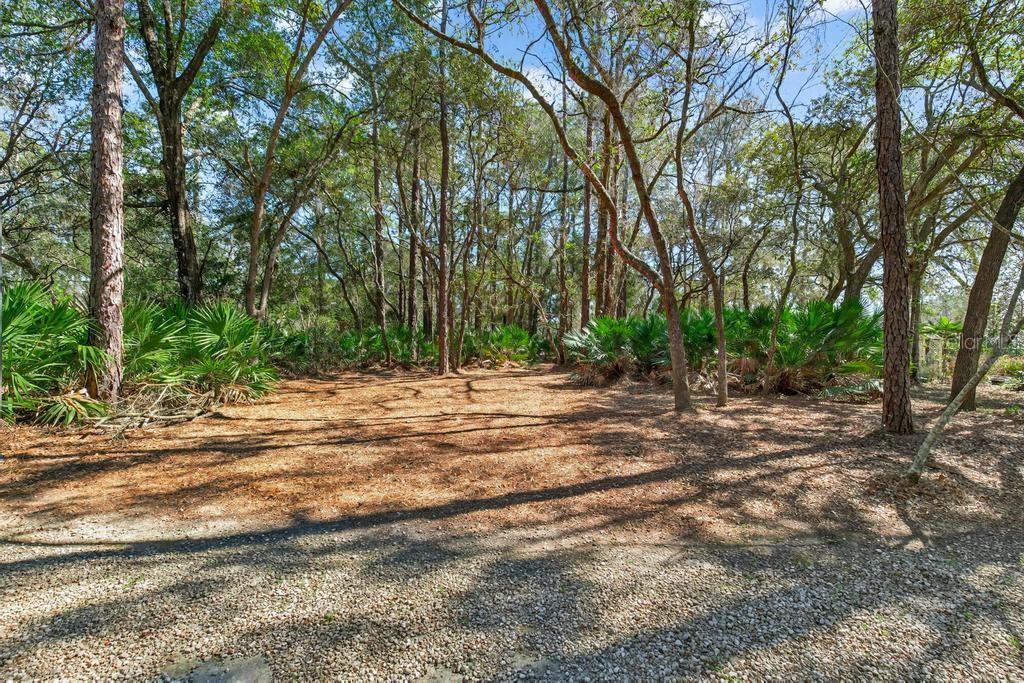 Image 37 of 70 For 8321 Hardwood Landing Road