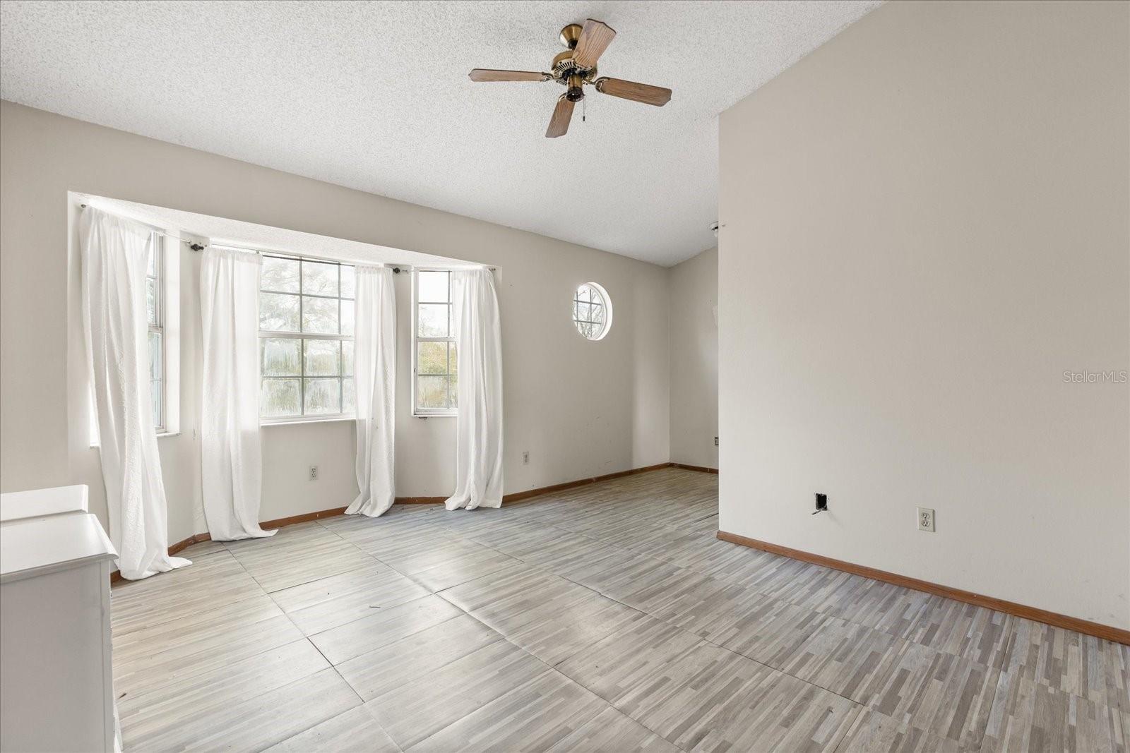 Image 16 of 31 For 5102 Hickory Ridge Road